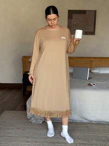 Dazy Plus 大码女式休闲宽松下摆拼接直筒长款连衣裙睡衣 - 卡其色 - 查看 4