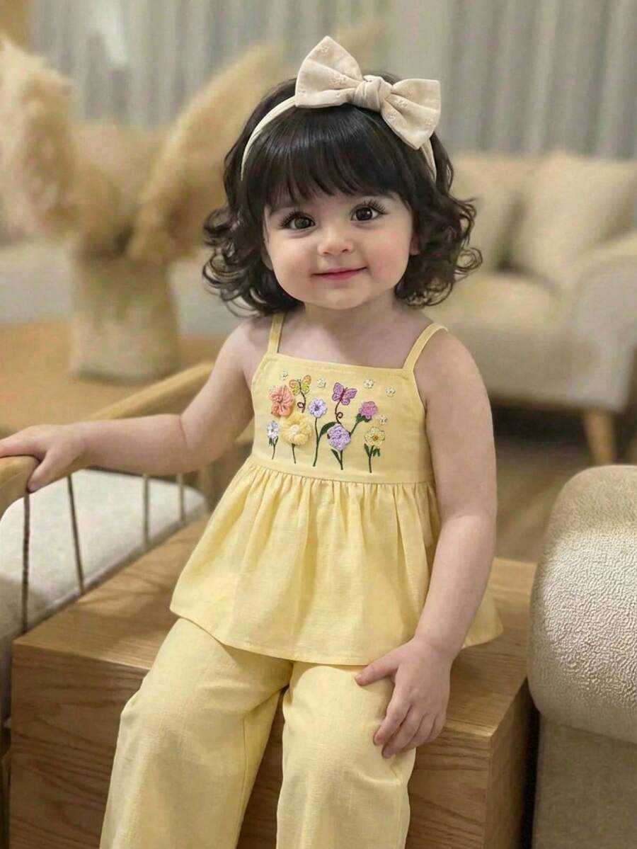 Baby Mädchen Lässig Urlaubs süß niedlich hellgelbes 3D Blumen Häkel Dekor Faux Stickerei Trägerhemd und passende gerade Bein Hose gewebtes 2-teiliges Set, Frühling/Sommer - Gelb - Übersicht 1