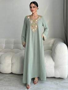 Yasmyna Women's Elegant Floral Embroidery Flare Sleeve Dress - Green - View 7