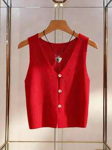 SHEIN Franclia Áo vest dệt kim cổ chữ V màu đỏ đậm kiểu vintage mới, thích hợp mặc đi làm, phối đồ nhiều lớp. Thiết kế cổ chữ V sâu nổi bật với cúc cài, họa tiết gân dọc, kiểu dáng tối giản nhưng vẫn thanh lịch. Chất liệu dệt kim cao cấp, mềm mại và thân thiện với da, nhẹ và không gây khó chịu. Kiểu dáng thoải mái, thanh lịch, thích hợp cho đi làm, hẹn hò, mặc thường ngày. Áo vest dệt kim màu tối cho nữ, áo dệt kim màu đỏ cho nữ, áo đỏ dễ thương. - Đỏ - Xem 9