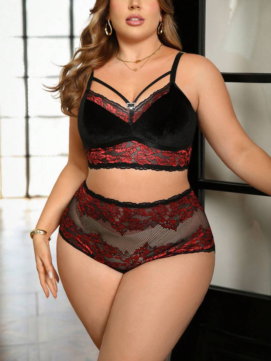 SHEIN Set de 2 sujetadores inalámbricos con aplicaciones de encaje para tallas grandes - Multicolor - Ver 1