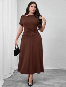 Modelyn Plus Size Women's Solid Color Cutout Shoulder Ruched Short Sleeve Casual Dress - Coffee Brown - View 1