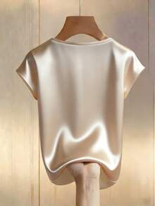 Franclia Blusa de satén con escote en V color albaricoque, con aplicaciones de perlas y mangas cortas, para mujer. Adecuada para uso casual, elegante, diario, trabajo de oficina o commute. Blusa de mujer elegante con perlas, blusas de satén para mujer, blusa de mujer elegante y clásica, blusas de seda para mujer - Champán - Ver 2
