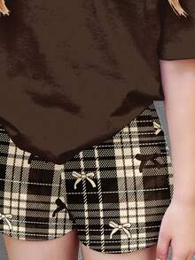 SHEIN Young Girl Summer Casual Commute Butterfly Print Loose Fit Round Neck T-Shirt And Plaid Shorts Set - Multicolor - View 6