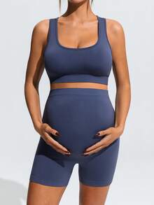 SHEIN 2 piezas Conjunto deportivo de maternidad con top de camiseta de punto de unicolor y parche elástico, y shorts - Neblina azul - Ver 9