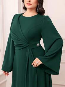 SHEIN CURVE+ 大码纯色抽绳连衣裙，简约时尚休闲日常长款晚礼服 - 綠色 - 查看 5