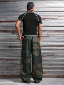 AXEPEAK Men's Casual Fashion Street Letter Print Contrast Stitch Short Sleeve T-Shirt And Camo Drawstring Waist Wide Leg Pants Set, Spring/Summer/Autumn - Multicolor - View 2