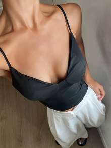 DAZY 1件女士纯色吊带背心，内置胸垫 - 黑色 - 查看 4