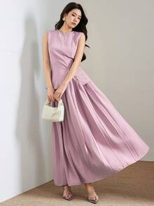 Heiryn Women's Elegant Sexy Minimalist Slit Top And Pleated Skirt 2 Pieces Set, Summer Golf Pastal - Pink - View 1