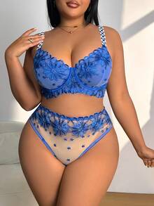Plus Size Sexy Embroidered Floral Strap Bra + Panty 2 Pieces Set Sexy Two Piece Set High Waist Lingerie Set See Through Two Piece Set Lingerie Two Piece Set - Blue - View 3