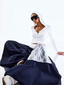 LYSMO 女士时尚街头休闲通勤撞色蕾丝宽松灯笼裤 - 藏蓝色 - 查看 4