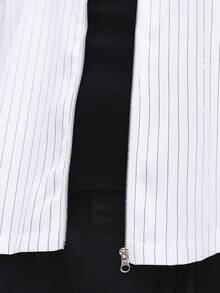 SUMWON Kemeja Baseball Garis-garis Pria Lengan Pendek dengan Resleting Depan, Cocok untuk Musim Panas, Klub, dan Cetakan Slogan di Belakang, Atasan Kasual - Putih - View 4