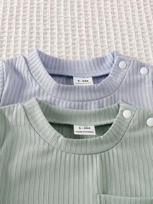 SHEIN 4件套新生男宝宝休闲纯色柔软弹力罗纹针织T恤短裤套装，舒适亲肤，适合居家、外出、度假、摄影、春夏穿着。 - 彩色 - 查看 4