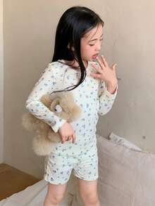 DAZY Young Girl Ditsy Floral Round Neck Long Sleeve Bow Decor Long Sleeve Top And Shorts Pajama Set - Beige - View 4