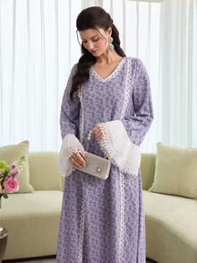 Yasmyna Women's Elegant Purple Woven Floral Print Arabic Maxi Dress, V Neck Lace Trim Turkish Long Dress With Flared Extra-Long Embroidered Sleeves - Purple - View 5