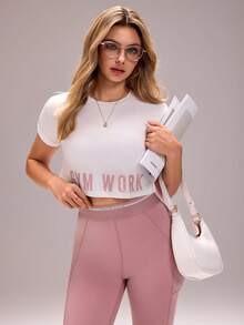 Sovereign Charm 三件套休闲百搭撞色可拆卸衬垫文胸上衣、字母印花短袖T恤和修身喇叭裤，显瘦运动套装 - 彩色 - 查看 3