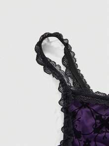 ROMWE Goth 十字印花蕾丝拼接休闲吊带背心 - 彩色 - 查看 4