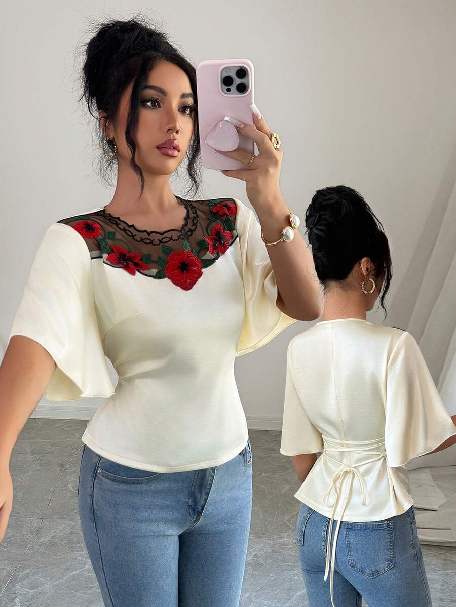 SHEIN Elenzya 女士优雅纯色米黄色刺绣网纱喇叭袖交叉露背系带腰身衬衫，适合夏季穿着，女士度假装，夏季上衣，女士夏季商务休闲装，适合办公室、通勤、外出等场合。 - 米色 - 查看 1