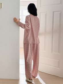 DAZY Conjunto de pijama holgado de 2 piezas con rayas y decoración de manzana linda para mujer - Rosa - Ver 2