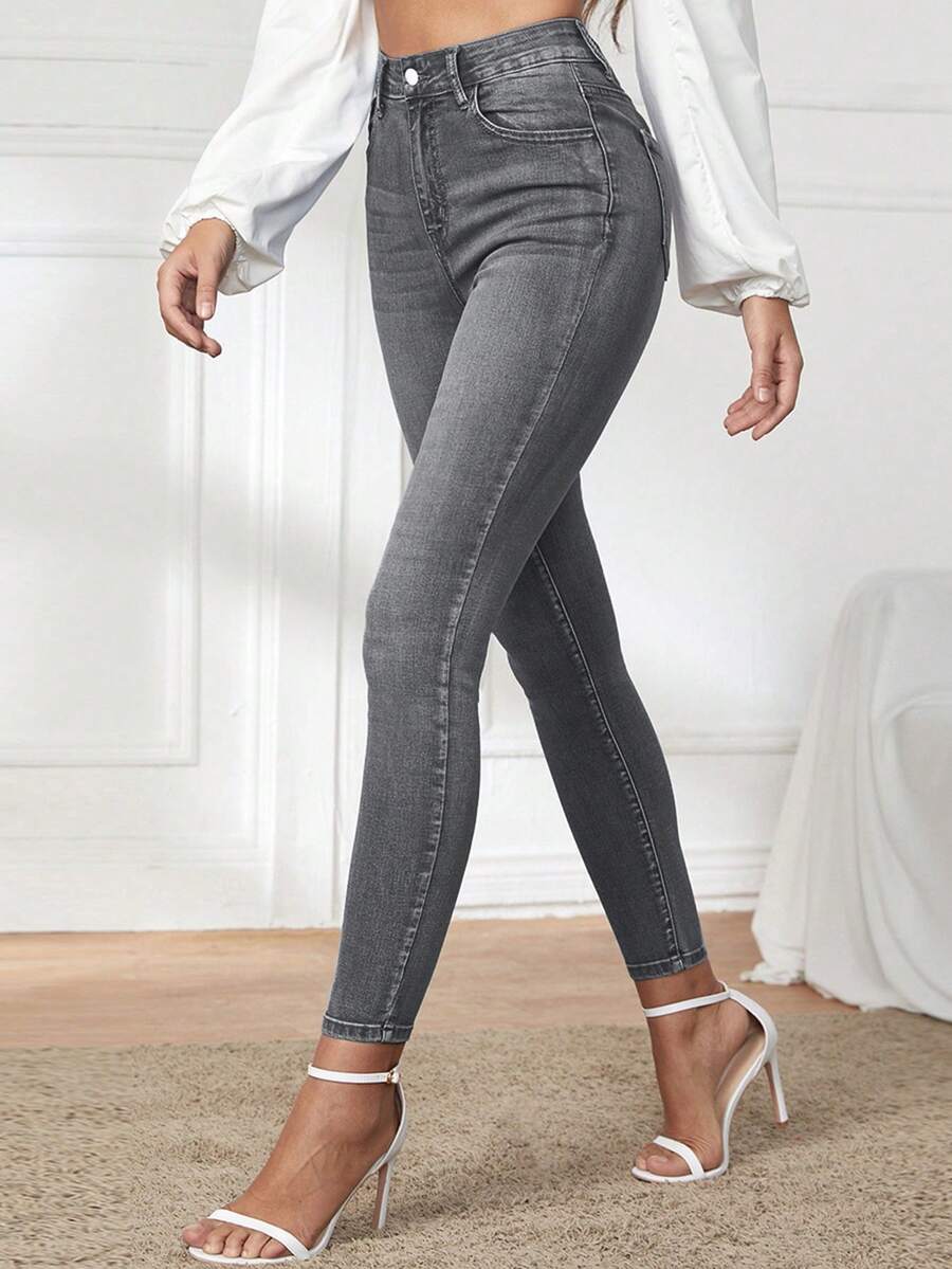 SHEIN Privé 女士休闲高腰修身牛仔裤,百搭实用,适合日常通勤 - 灰色 - 查看 1