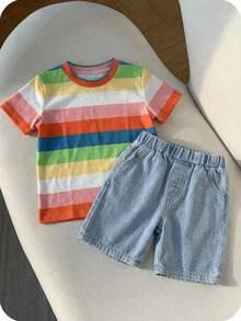 SHEIN Little Byeori 2件組小男孩恐龍壓紋短褲套裝 - 彩色 - 查看 8