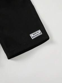 SHEIN Genkimix Kids Quần dài đen dáng rộng cho bé trai, thiết kế nhiều túi, tiện dụng và thời trang. Thích hợp cho bé trai dạo phố mùa hè, tụ họp thường ngày, đi làm và các dịp khác, quần short đen thể thao thoải mái, đơn giản, thời trang, đa năng. - màu đen - Xem 4