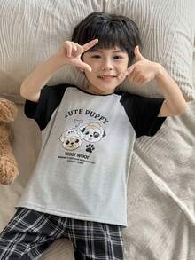 SHEIN 2件套儿童/男童卡通图案撞色插肩袖T恤和格子裤休闲舒适睡衣套装 - 灰色 - 查看 3