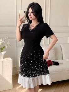 Modelyn Elegant & Romantic V-Neck Starry Rhinestone Contrast Color Mini Dress For Women - Black and White - View 4