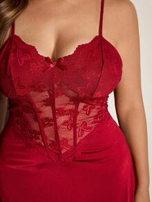 Plus Size Women Sexy Red Lace Patchwork Hollow Waist Ruffle Hem Nightgown - Burgundy - View 7