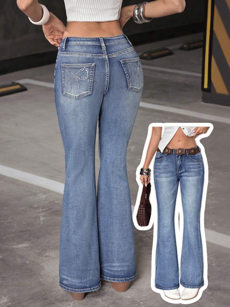 SHEIN Jeanoir Quần jeans ống loe cạp thấp đính đá, kiểu dáng Y2K dành cho nữ, chất liệu wash nhẹ, có nơ. - Rửa trung bình - Xem 1
