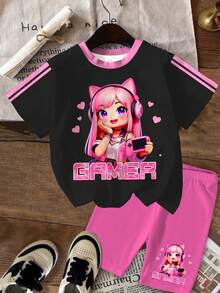 SHEIN Bộ 2 món đồ dành cho bé gái, phong cách thường ngày, họa tiết hoạt hình game thủ, áo thun ngắn tay và quần short kẻ sọc phối màu, thích hợp cho mùa hè. - Nhiều màu - Xem 2