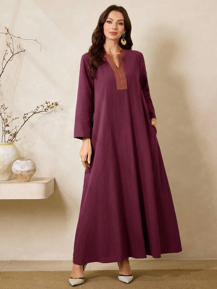 Al Najma 女款V領優雅阿拉伯風長洋裝,深紫色秋季亞麻棉Kurti,適合家庭日常穿著休閒派對洋裝 - 酒紅色 - 查看 1