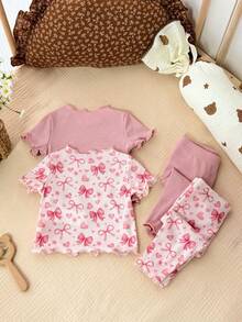 SHEIN Kids Dozemod 四件套休闲蝴蝶结图案荷叶边圆领短袖上衣和裤子针织罗纹睡衣套装，适合新生女童，夏季印花 - 粉色 - 查看 4