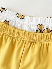 SHEIN Playful Pals 2件套女婴可爱卡通蜜蜂字母印花圆领吊带背心和短裤套装 - 黃色 - 查看 7