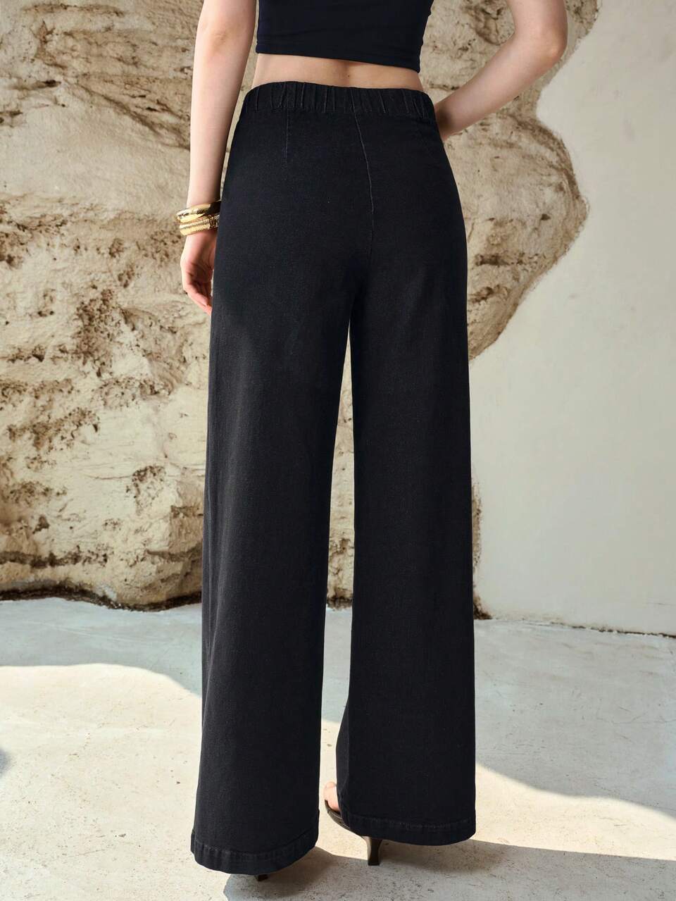 MOTF JEANS DE PIERNA ANCHA CON DECORACIÓN DE BOTONES PARA MUJER