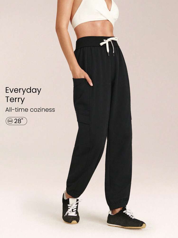 Everyday Fleece On-The-Glow Soft Warm Lightweight Adjustable Contrasting Drawstring Waist Pockets Cargo Joggers Daily Casual Street Wear