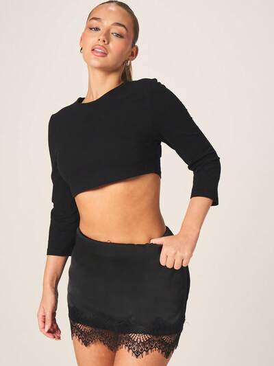 MISSGUIDED Kurzes Langarm-Top mit Rundhalsausschnitt