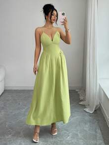 Elenzga Đầm maxi dáng dài thanh lịch, thoải mái, gợi cảm kiểu Pháp, thắt dây, hở lưng, dây mảnh, thích hợp cho kỳ nghỉ hè, mùa xuân/hè, màu trơn, xếp ly, đầm maxi nữ mùa hè, đầm đi nghỉ mát, phong cách mùa hè nắng ấm, thích hợp cho hẹn hò, tiệc sinh nhật, đám cưới, sự kiện tựu trường, thời trang nữ mới. - màu xanh lá - Xem 4