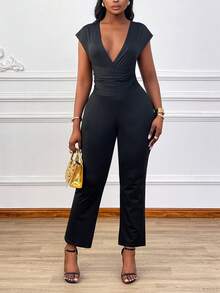 Xyvia Bộ jumpsuit nữ màu trơn cổ chữ V, dây đeo vai, thắt eo, ống rộng - màu đen - Xem 3