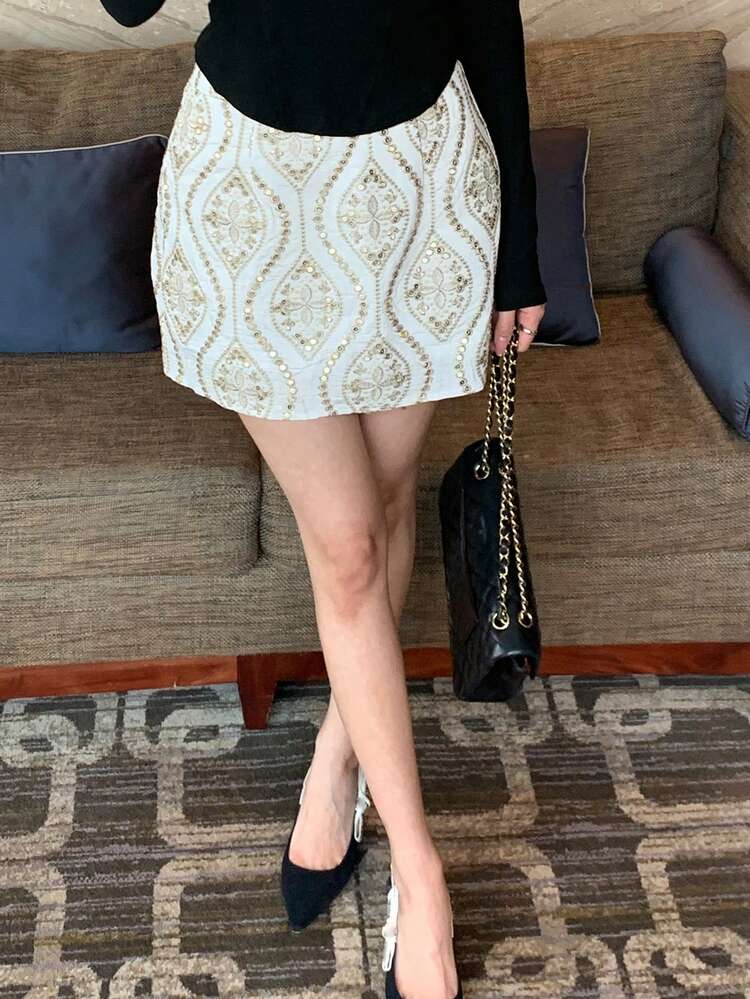 Textured Jacquard Fitted Short Straight Elegant Summer Skirt For Women