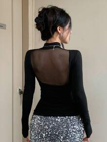 DAZY 女士黑色网眼拼接露背修身高领长袖T恤，优雅适合音乐节和春夏穿着 - 黑色 - 查看 3