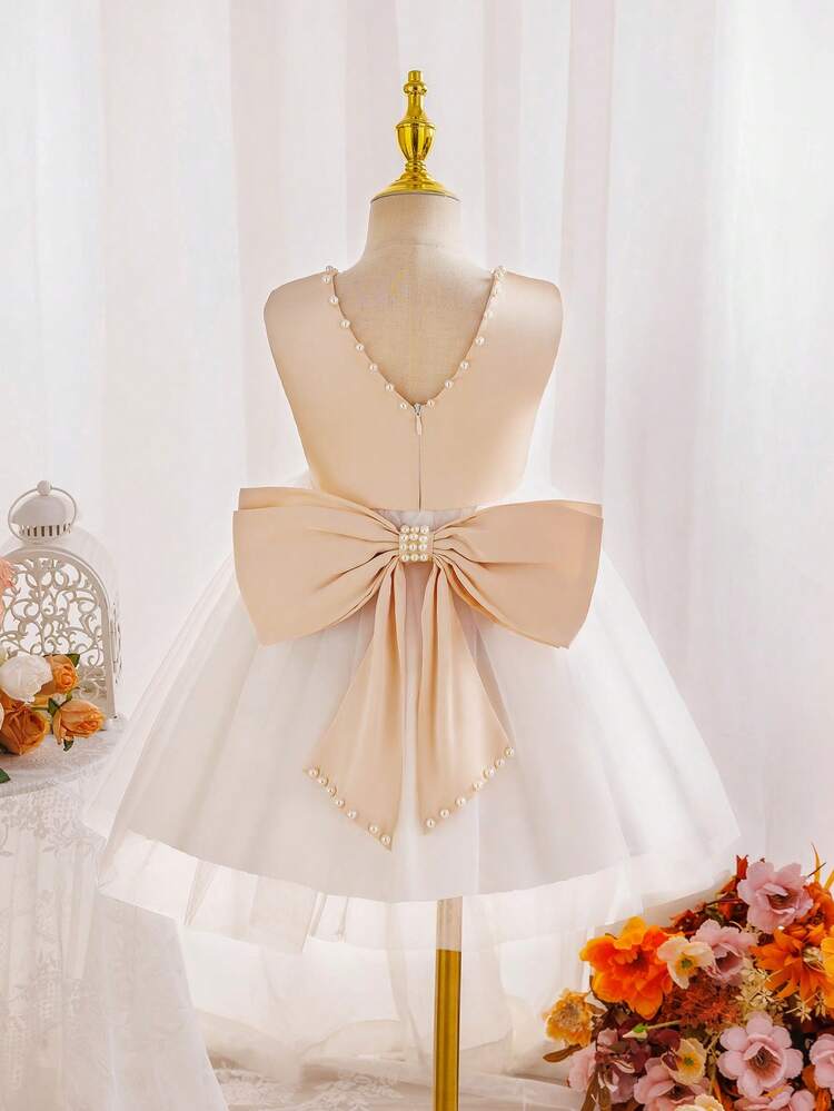 SHEIN Glamorique Kids 女童白色蝴蝶结腰身V领露背刺绣优雅派对连衣裙，适合所有季节 - 白色 - 查看 2