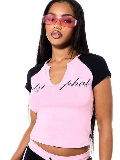 BABYPHAT Baby Tee Script Print Raglan Short Sleeve V Neck Crop Top Summer Casual Fashion Tee Shirt