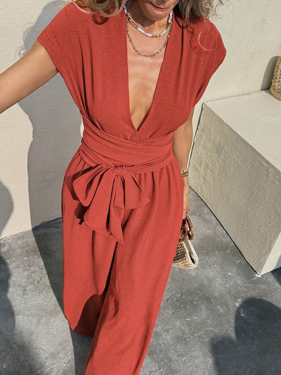 Serisse Women's Minimalist V-Neck Cinched Waist Jumpsuit, Suitable For Summer Vacation - Redwood - View 1