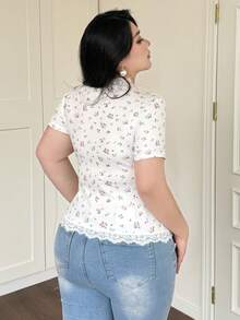 Vibekara Plus Size Women's V-Neck Floral Patchwork Ruffle Short Sleeve Fitted Elegant Vintage Sexy Cute Party T-Shirt, Spring/Summer - White - View 2