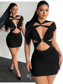 SHEIN SXY Black Fashionable Sexy Hollow-Out Bodysuit, Sexy Curve Bodysuit, Black Cut Out Bodysuit, Black Club Bodysuit, Hollow Out Bodysuit, Black Sexy Bodysuit Women,Valentine's Day, Sexy Curve Dress, Black Cut Out Dress, Black Club Dress, Hollow Out Dress, Black Sexy Dress Women - Black - View 3