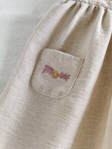 Vintaside Kids Baby Girl Summer Sleeveless Square Collar Design, Fashion Elegant Sweet Princess Style, Using Woven Fabric, Version Loose, Collar Dog Floss To Add A Sense Of Sophistication. The Flower And Butterfly Embroidery Pattern On The Chest And Pocket Is Full Of Childlike Interest. Suitable For Holidays, Taking Photos, Attending Weddings, Going To School, Attending Parties - Apricot - View 4