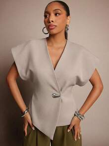 Vixey Solid Textured Woven Asymmetrical Hem Single Button Waistcoat Top - Light Grey - View 4