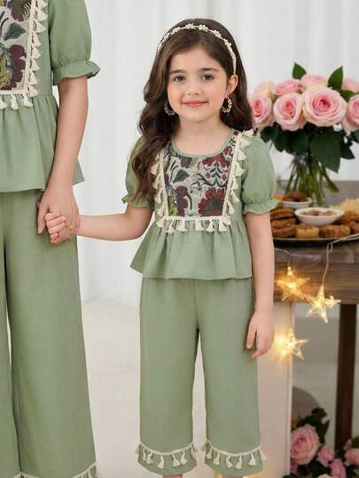 Sparklyn 2pcs/Set Young Girls' Outfit, Light Green Short Sleeve Puff Sleeve Top With Red Embroidery Collar, Paired With Loose Natural Waist Pants With Light Stripes And Tassel Hem Decoration, Lightweight Fabric Suitable For Spring/Summer Casual Occasions