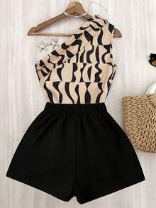 INAWLY Stylish Women's Casual Multicolor Knitted Plus Size Coords With Sleeveless Asymmetrical Neck Top And Shorts - Multicolor - View 2
